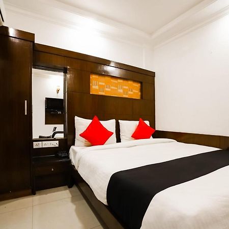 Capital O 6408 Hotel Delhi Heart New Delhi Exterior photo