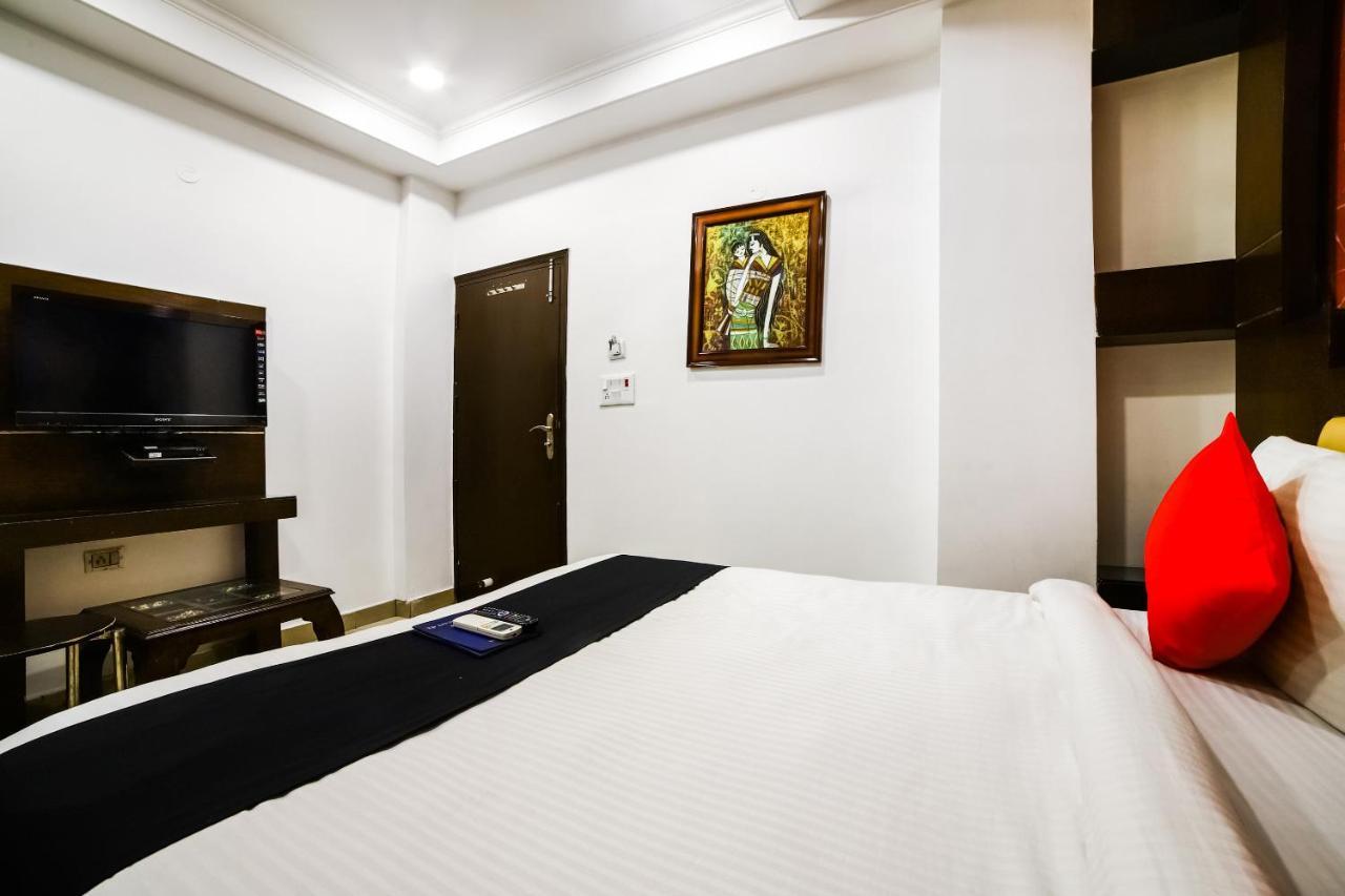 Capital O 6408 Hotel Delhi Heart New Delhi Exterior photo