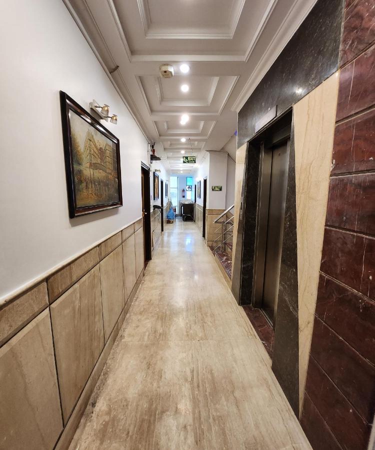 Capital O 6408 Hotel Delhi Heart New Delhi Exterior photo